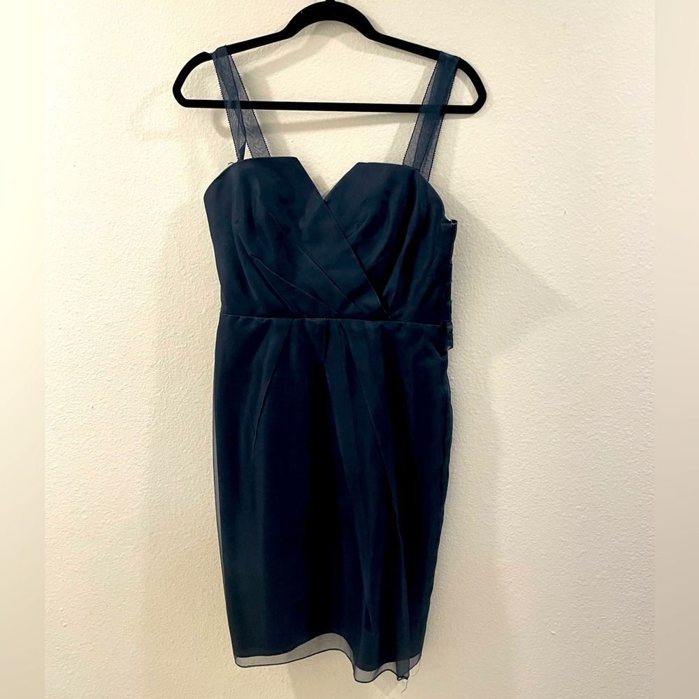 Vera Wang Navy Formal Dress (Size 6)
